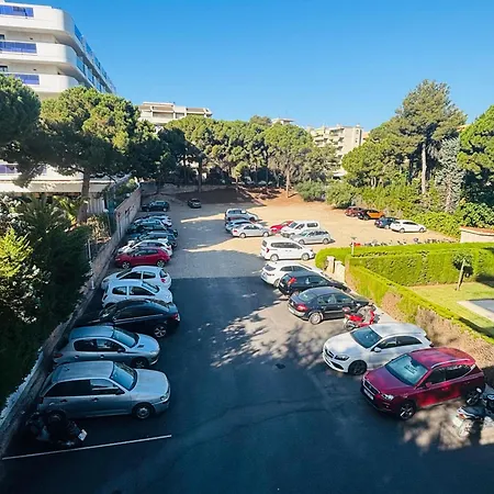 Apartament In